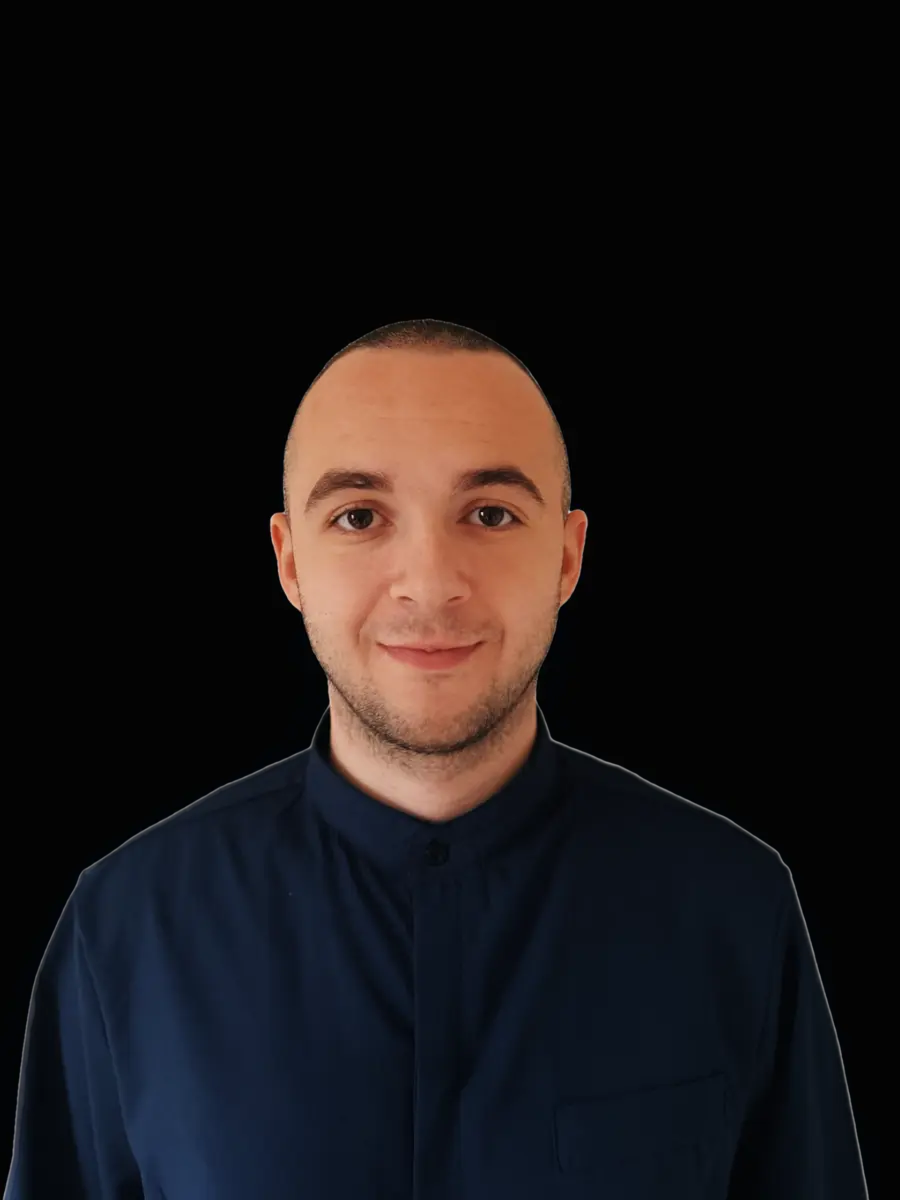 Portrait of Robert Prisacariu